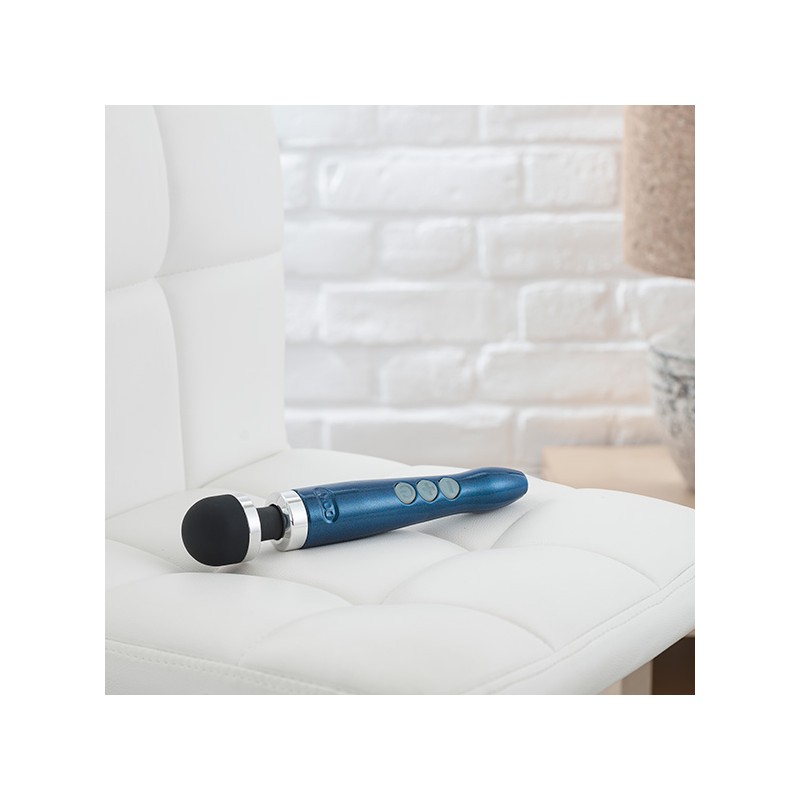DOXY | DIE CAST 3R | Rechargeable Wand Massager | Blue Flame