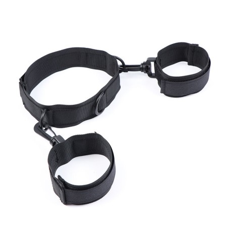 Ohmama | Fetish Nylon Collar With Wrist Restraints