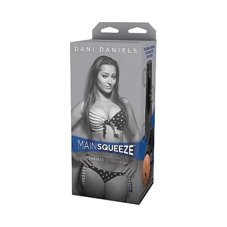 MAIN SQUEEZE DANI DANIELS PUSSY